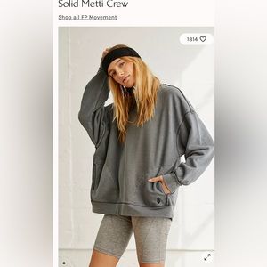 NWOT Free people Movement Metti crew neck .size medium color :Teal